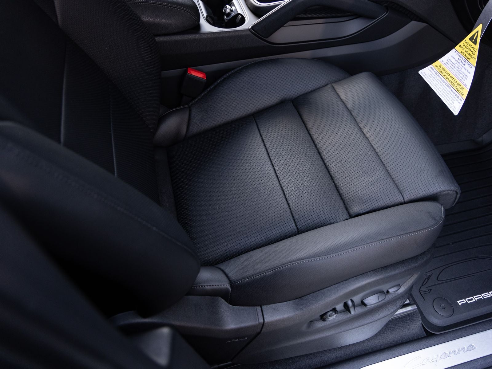 2026 Porsche Cayenne AWD