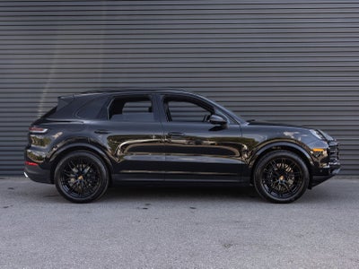 2026 Porsche Cayenne AWD