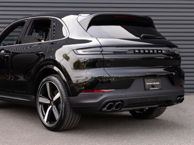 2026 Porsche Cayenne AWD