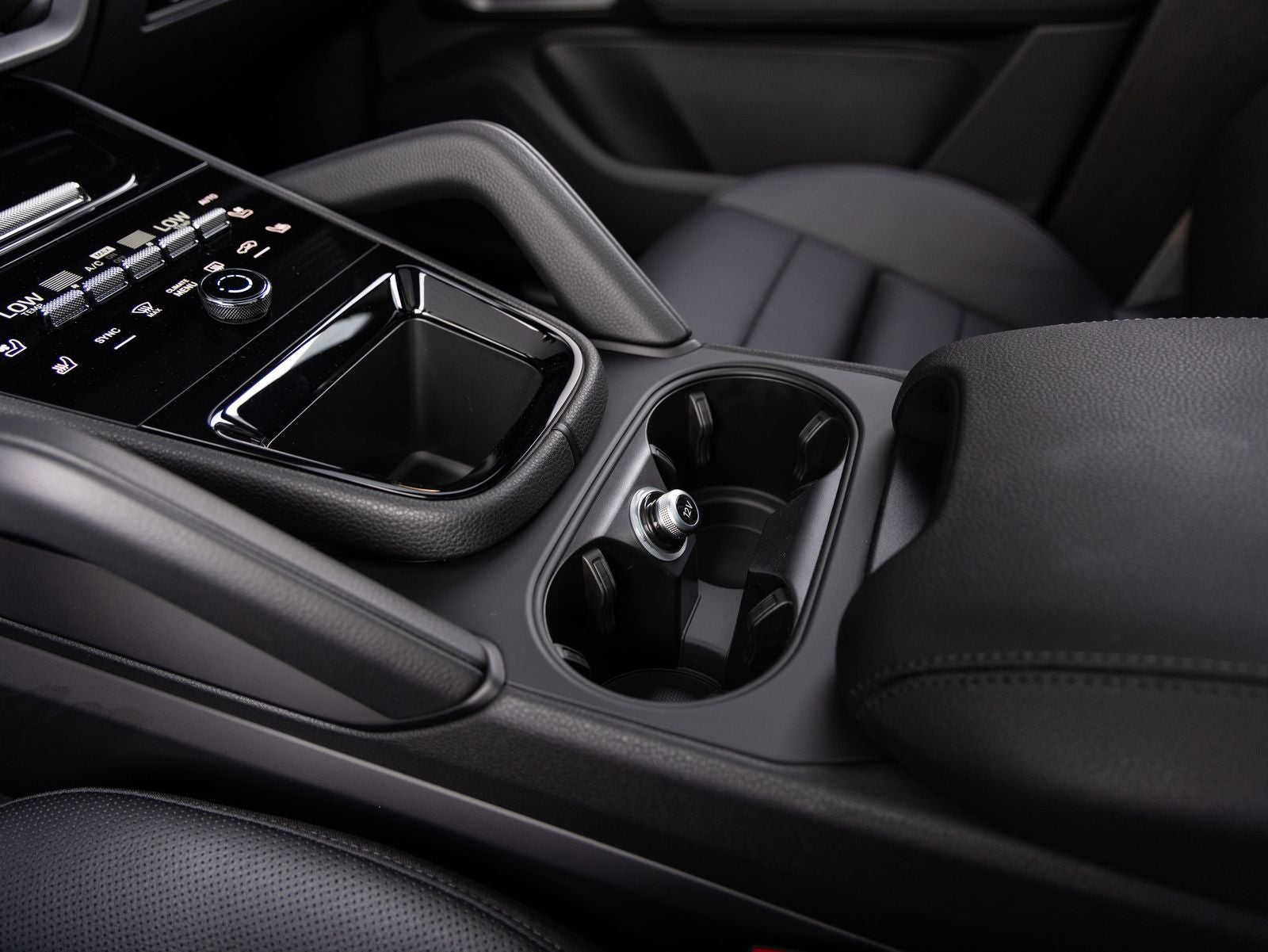 2026 Porsche Cayenne AWD