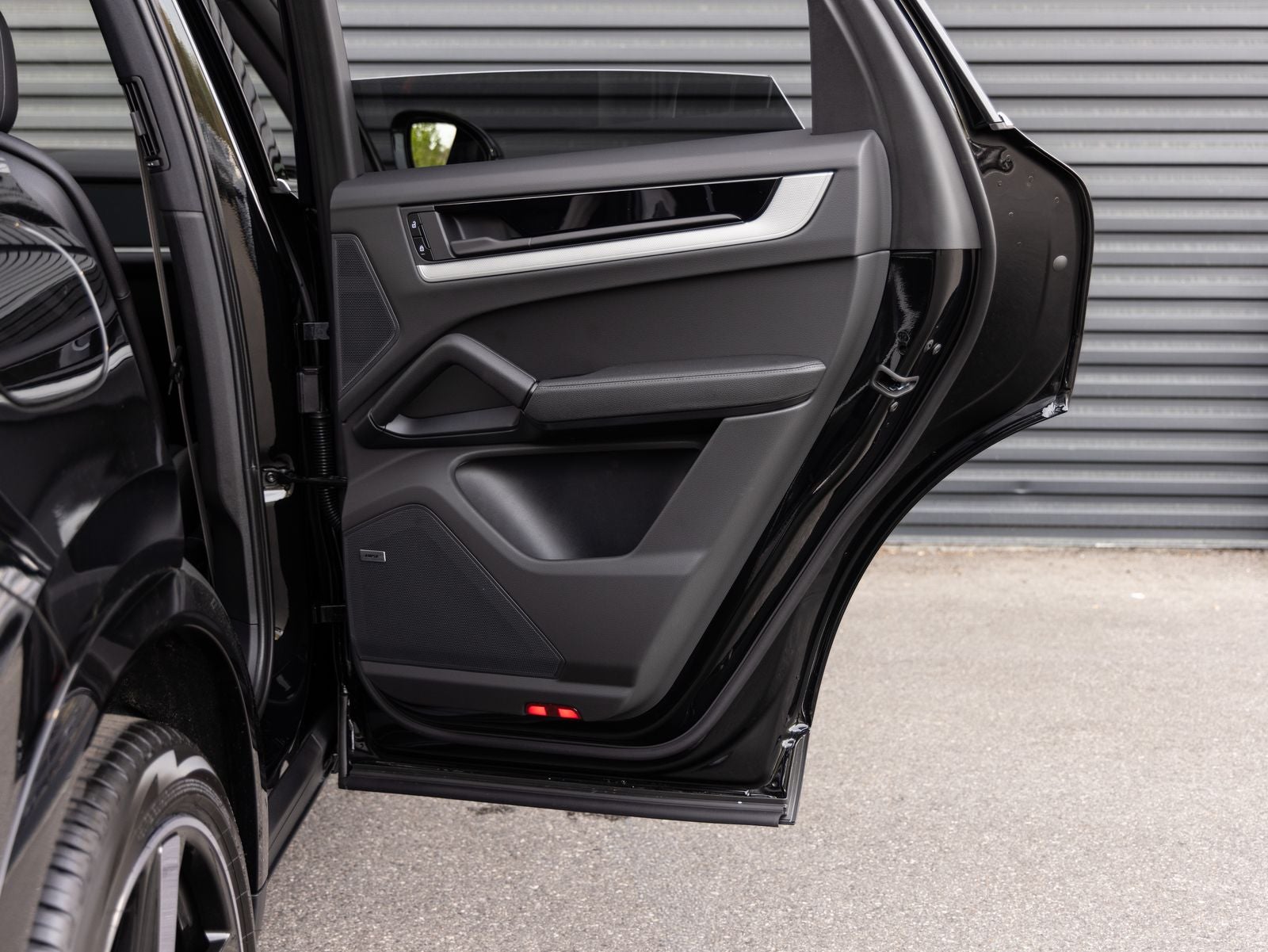 2026 Porsche Cayenne AWD