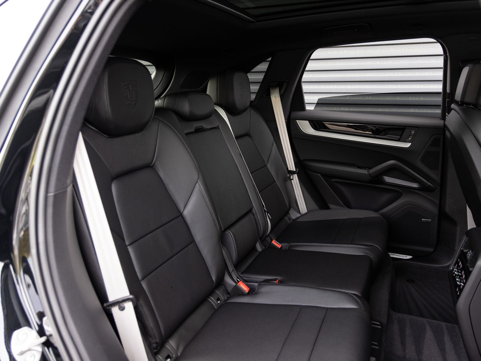 2026 Porsche Cayenne AWD