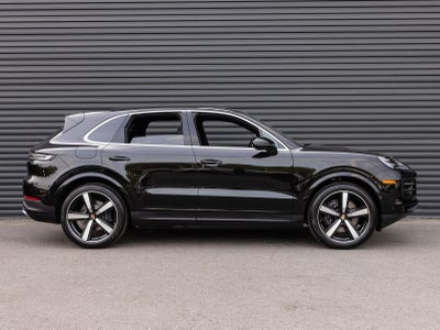 2026 Porsche Cayenne AWD