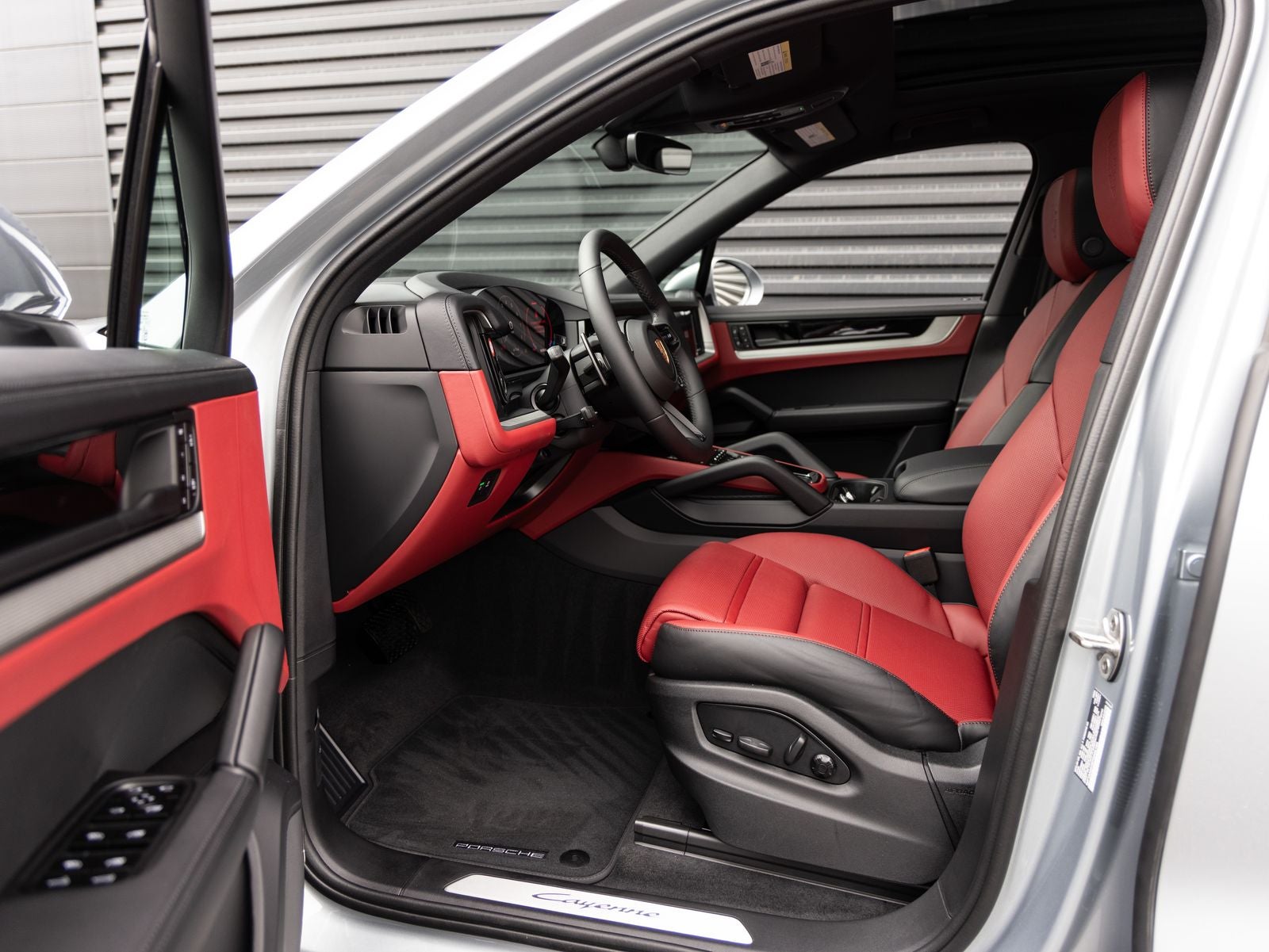 2026 Porsche Cayenne AWD