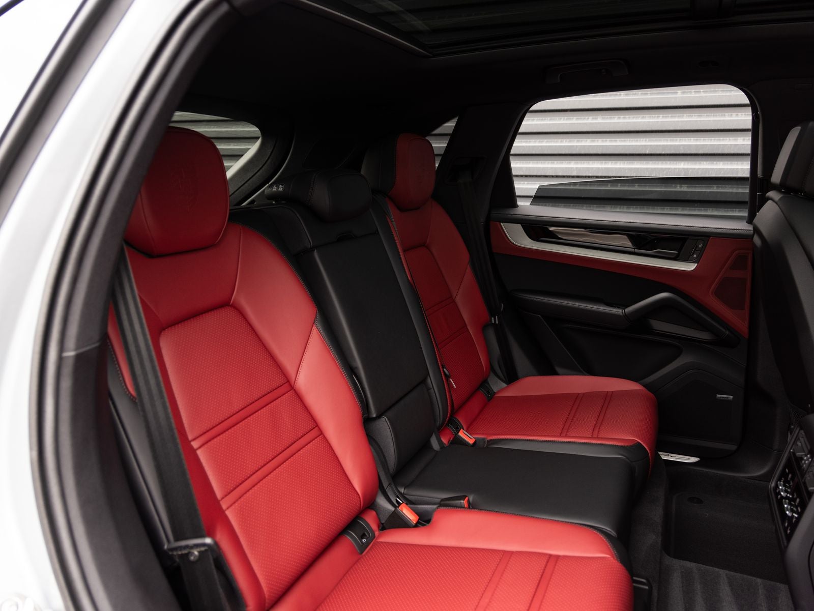 2026 Porsche Cayenne AWD