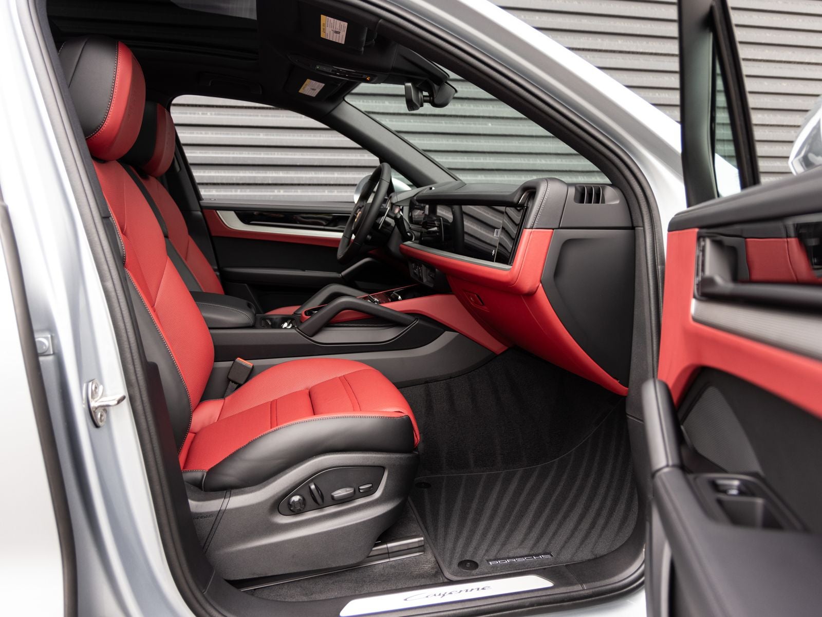 2026 Porsche Cayenne AWD
