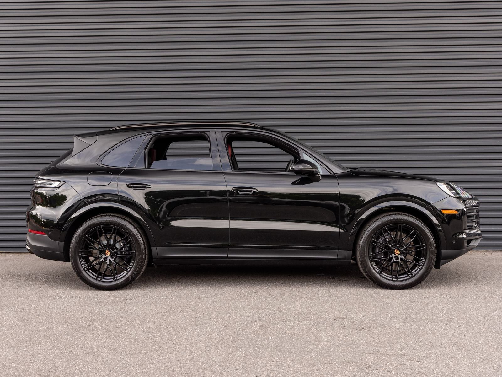 2026 Porsche Cayenne AWD