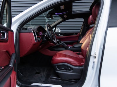 2023 Porsche Cayenne Cayenne (MY23)