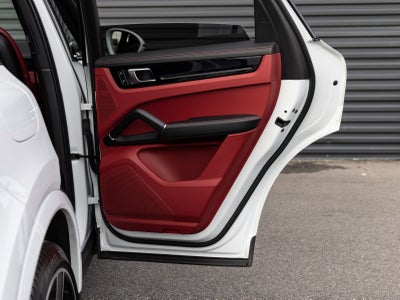 2023 Porsche Cayenne Cayenne (MY23)