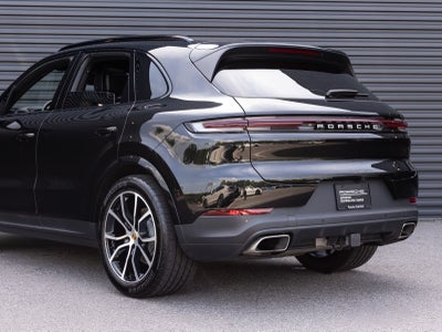 2024 Porsche Cayenne AWD