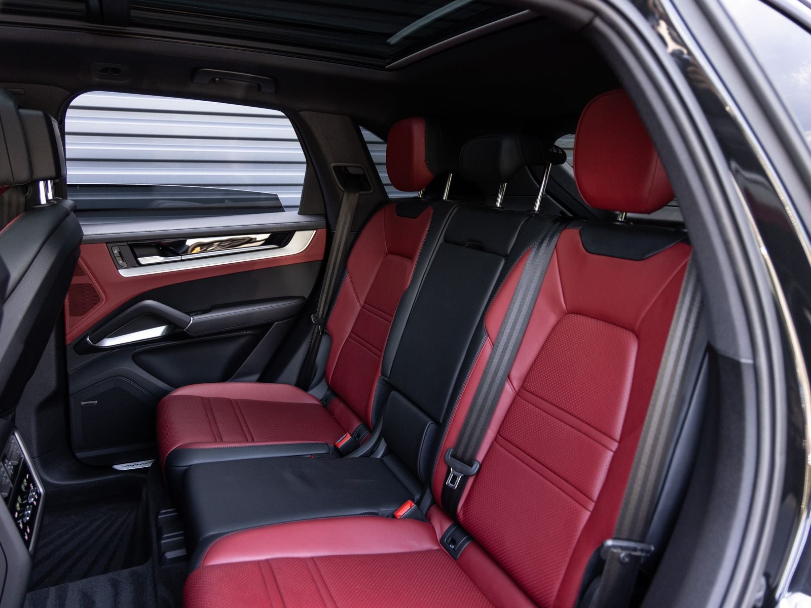 2024 Porsche Cayenne AWD