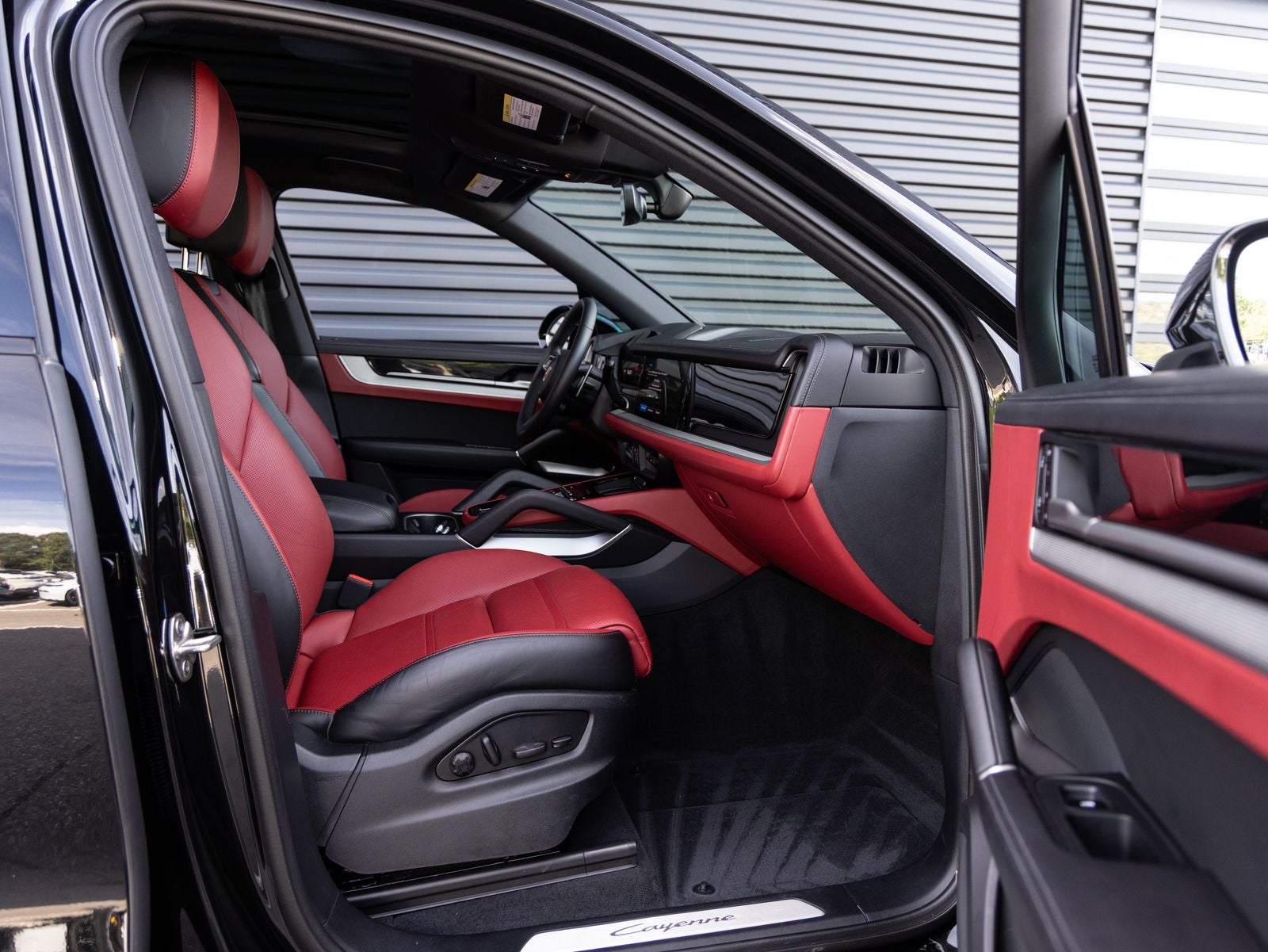 2024 Porsche Cayenne AWD