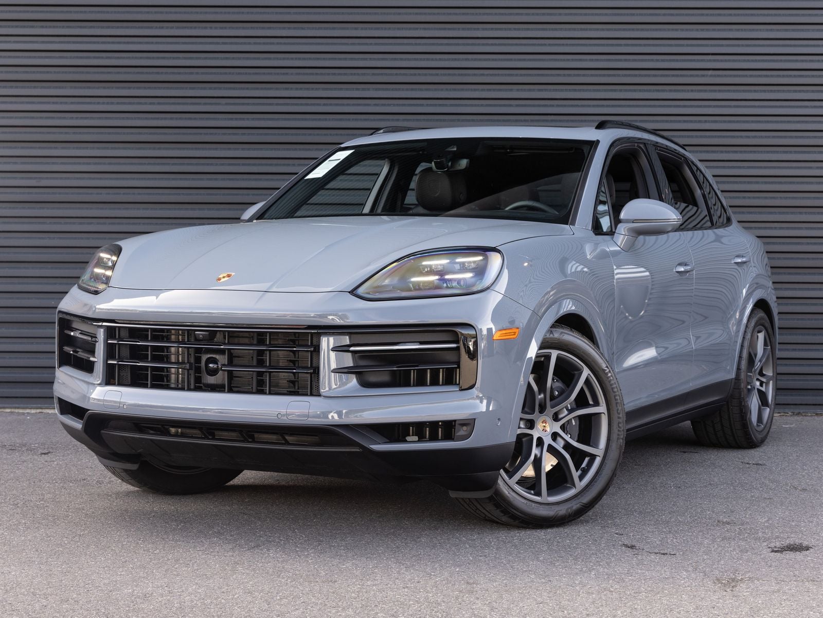 2025 Porsche Cayenne AWD