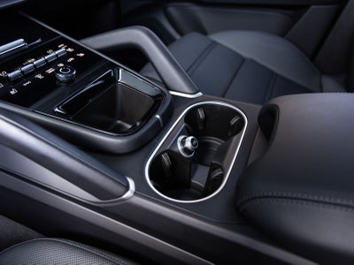 2025 Porsche Cayenne AWD