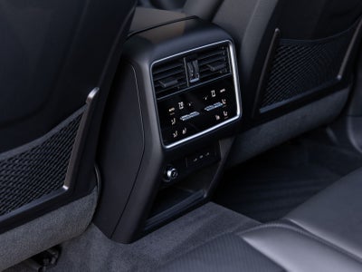 2025 Porsche Cayenne AWD