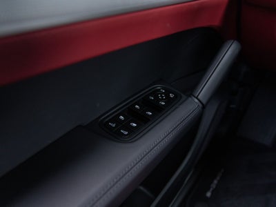 2025 Porsche Cayenne AWD
