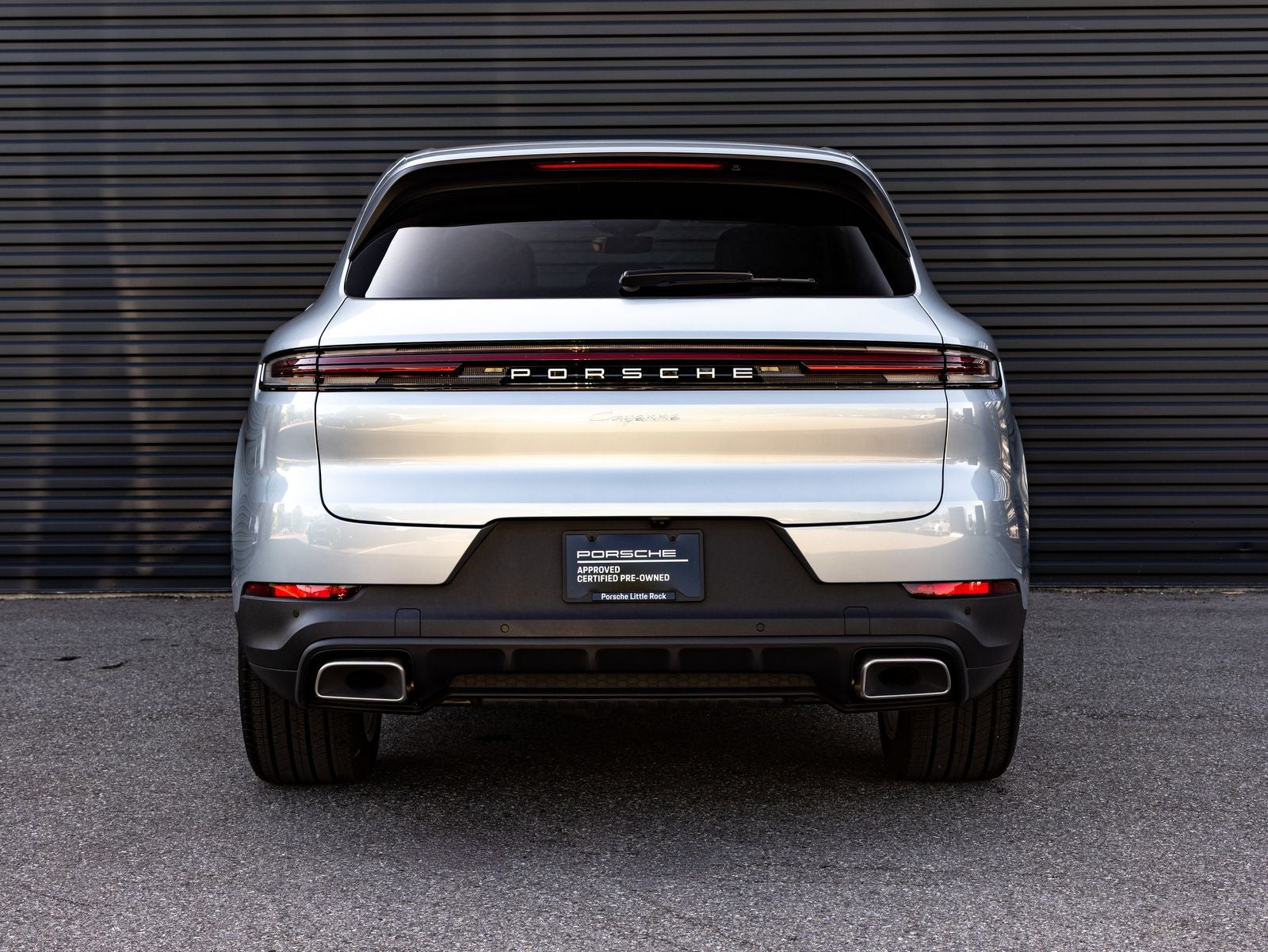 2025 Porsche Cayenne AWD