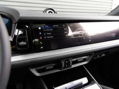 2026 Porsche Cayenne AWD