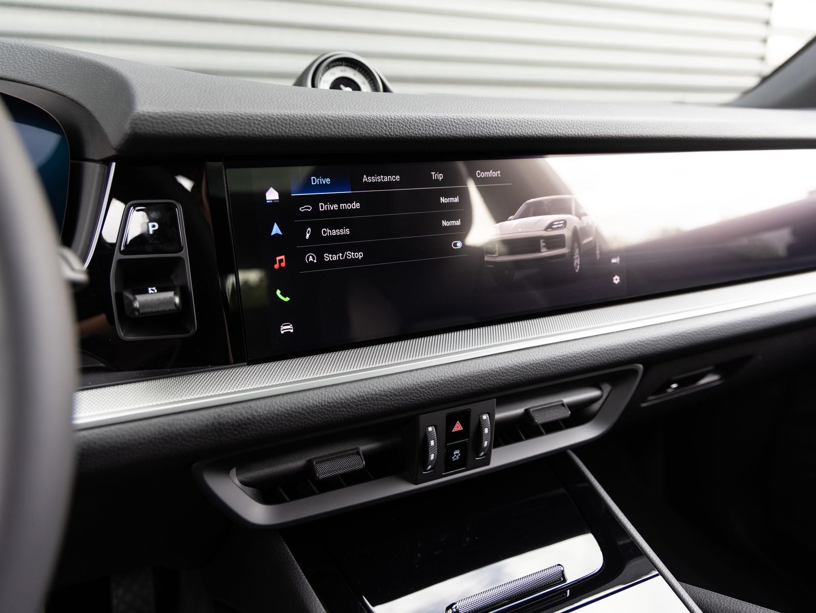 2026 Porsche Cayenne AWD