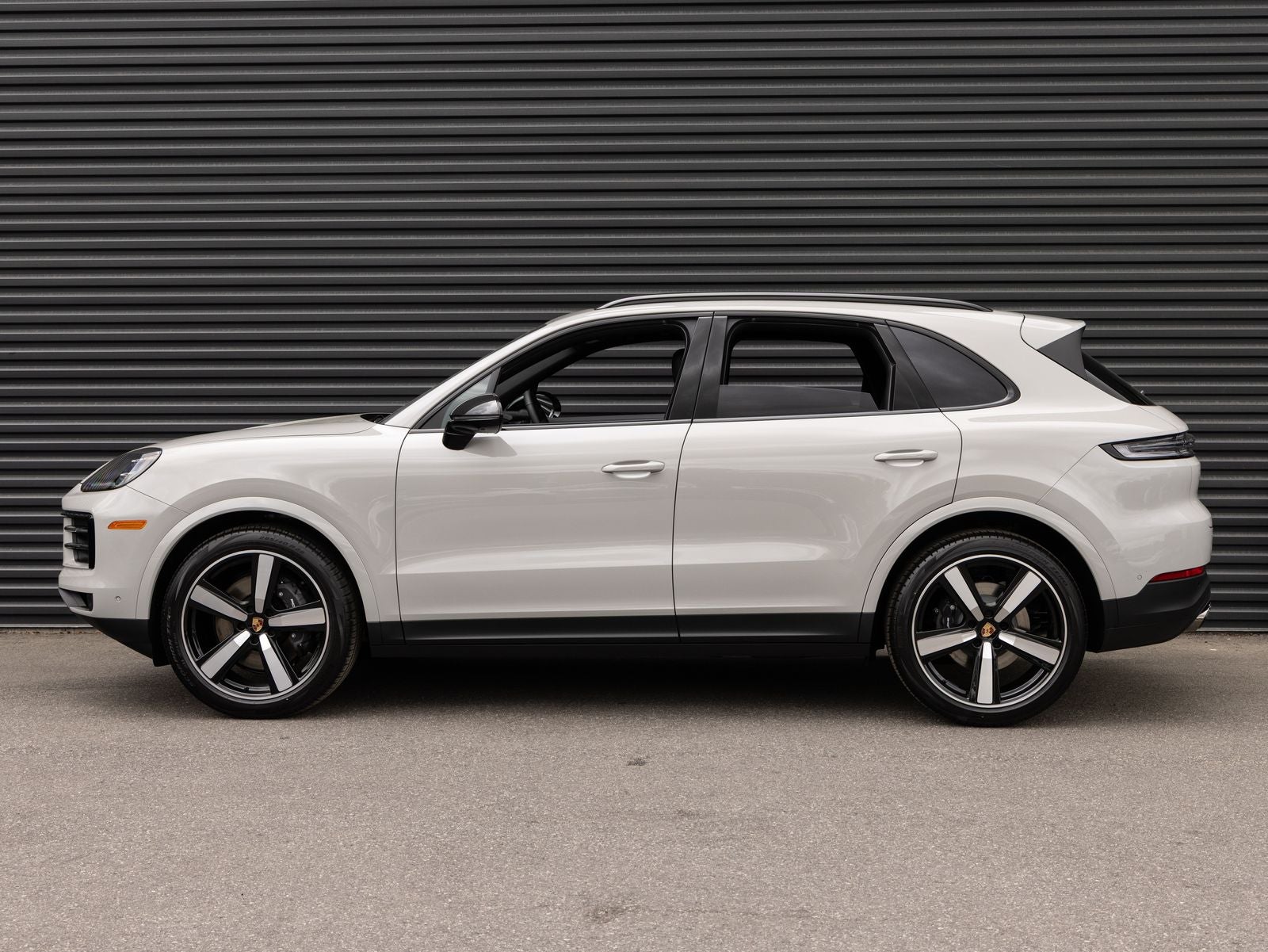 2026 Porsche Cayenne AWD