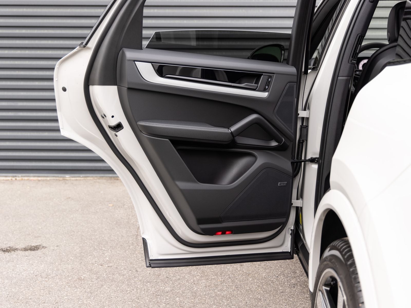 2026 Porsche Cayenne AWD