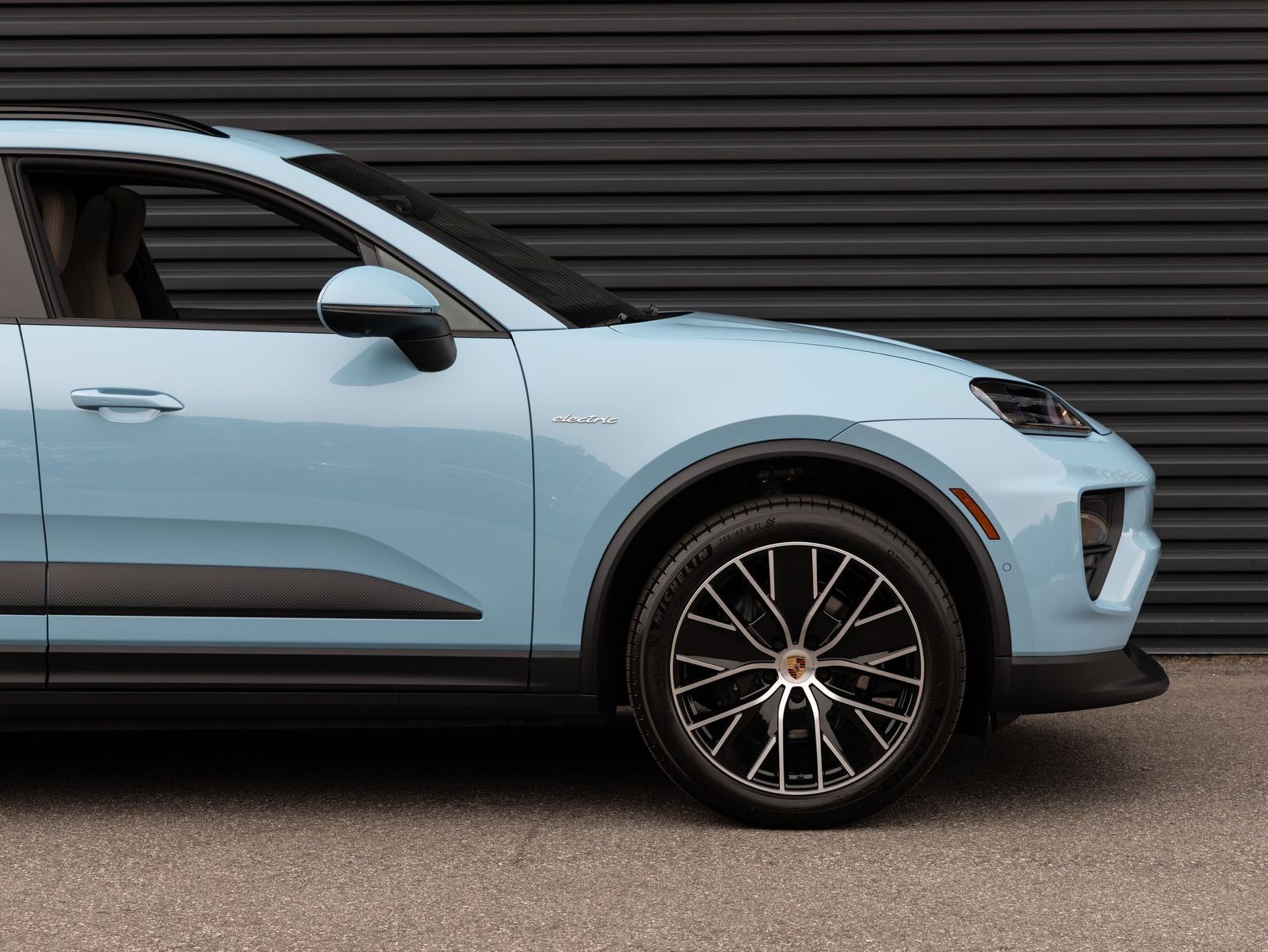 2026 Porsche Macan 4 Electric