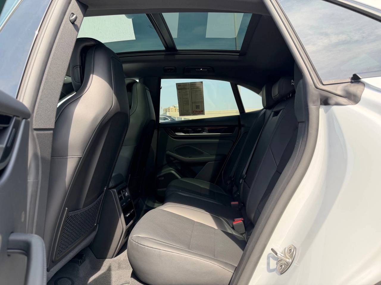 2026 Porsche Macan Macan 4 Electric