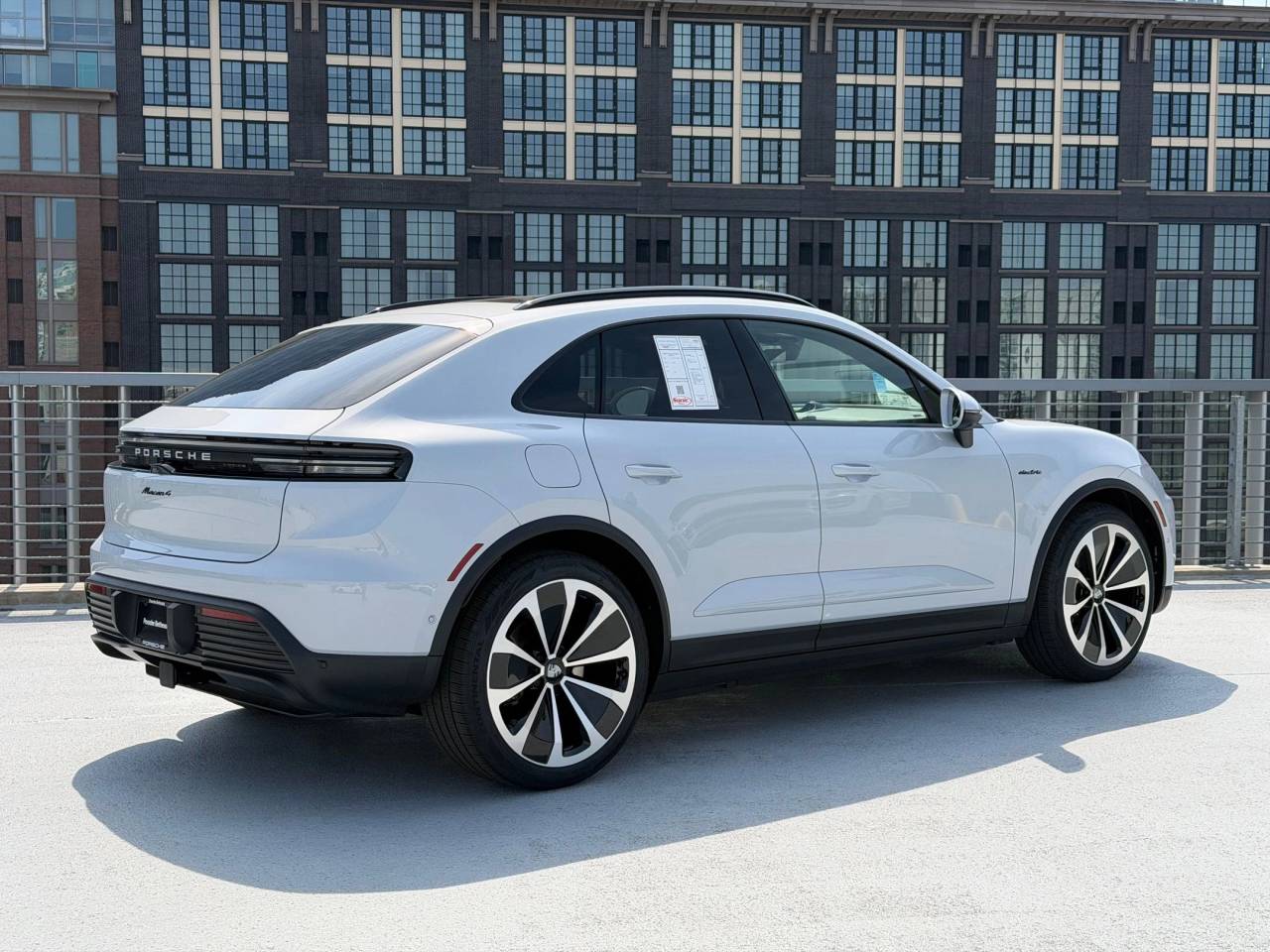2026 Porsche Macan Macan 4 Electric