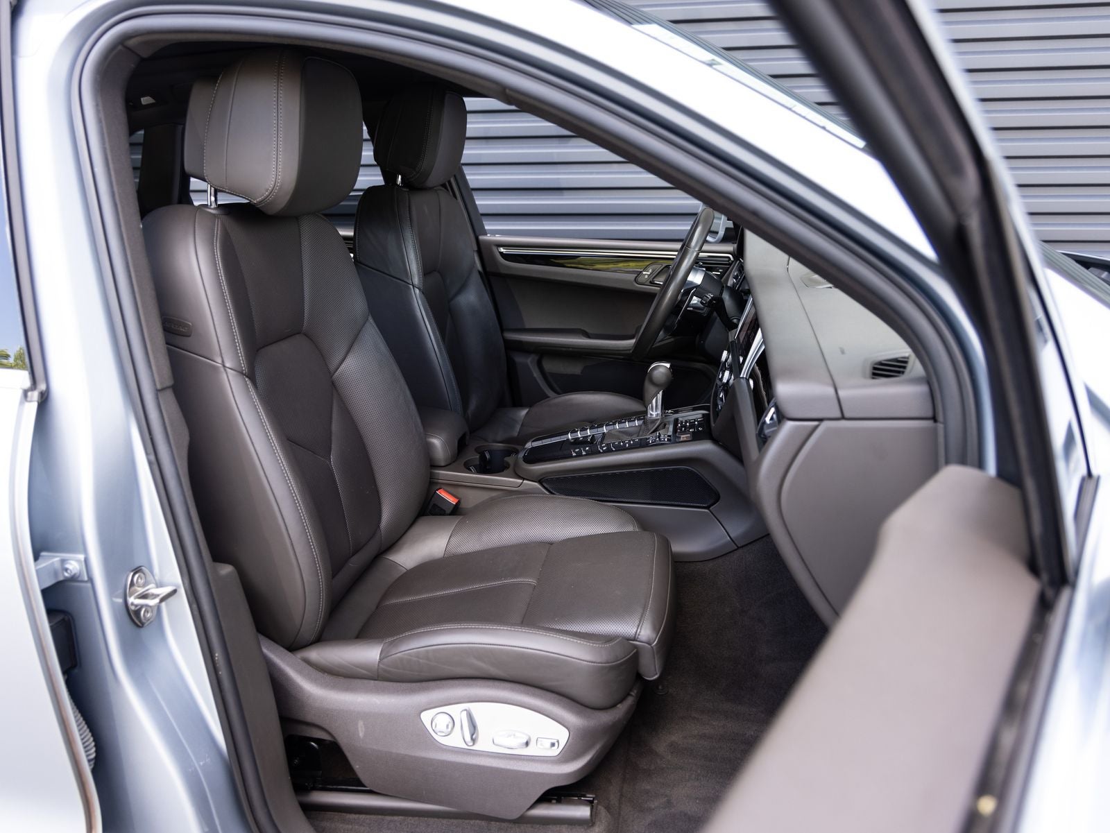 2021 Porsche Macan Macan S (MY21)