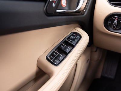 2021 Porsche Macan Macan S (MY21)