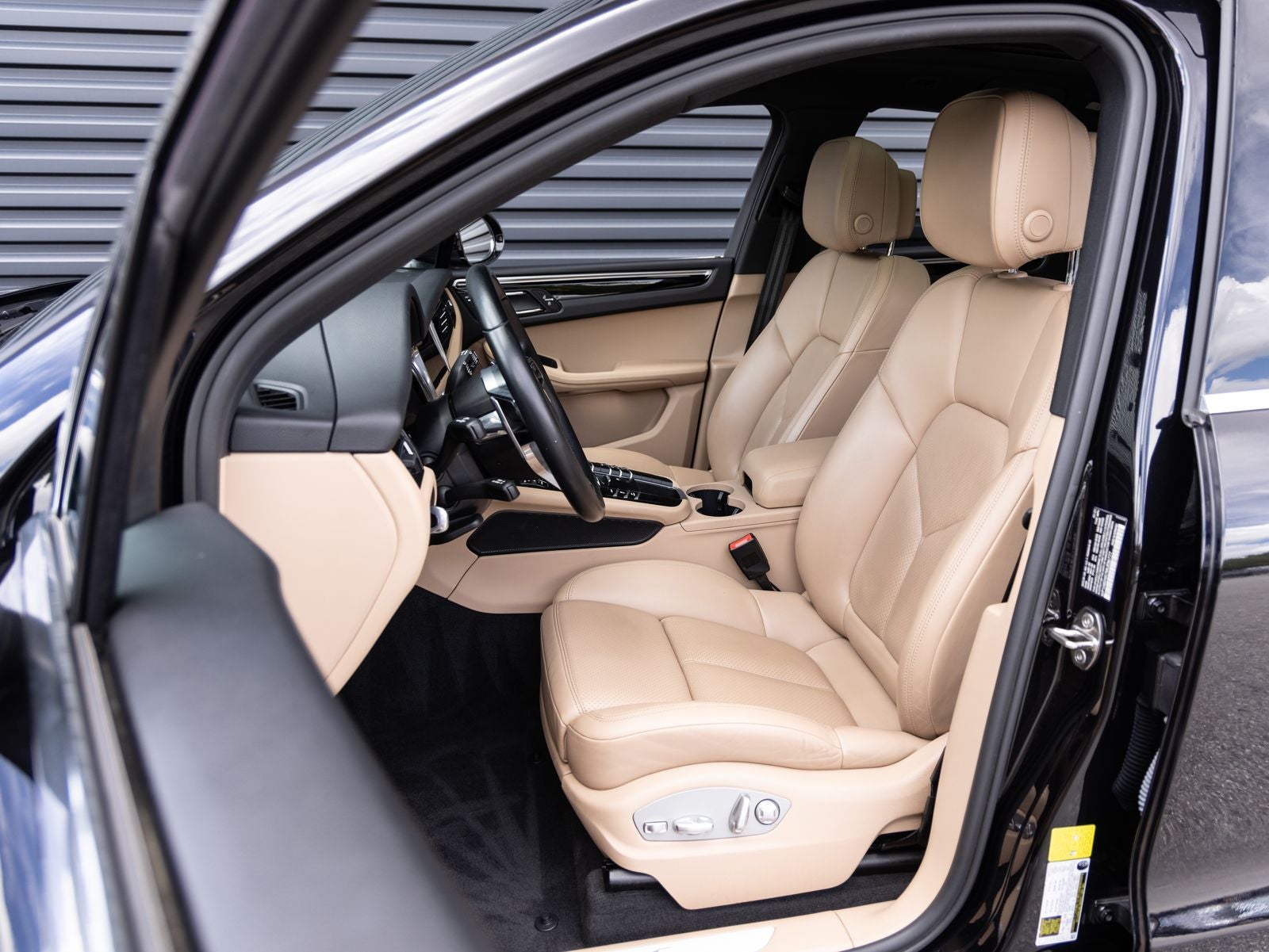 2021 Porsche Macan Macan S (MY21)