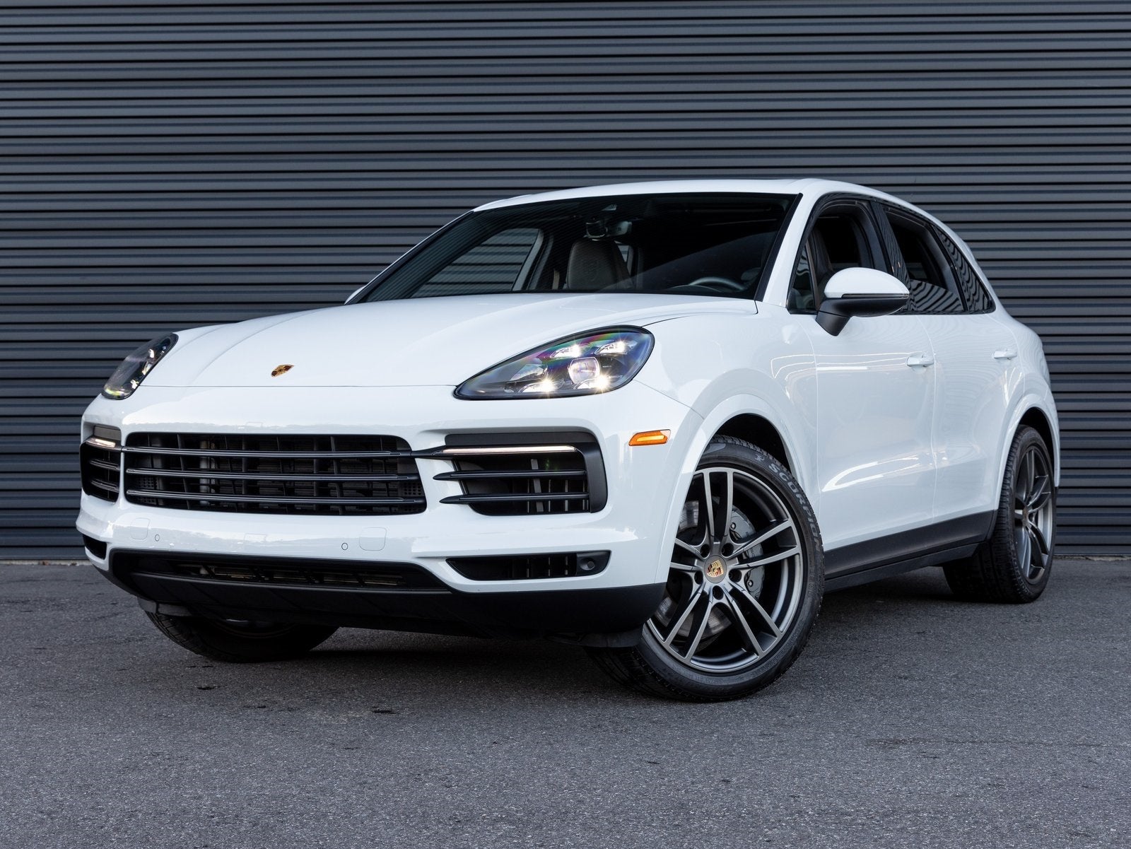 2023 Porsche Cayenne Cayenne S Platinum Edition (MY23)
