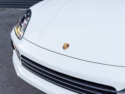 2023 Porsche Cayenne Cayenne S Platinum Edition (MY23)