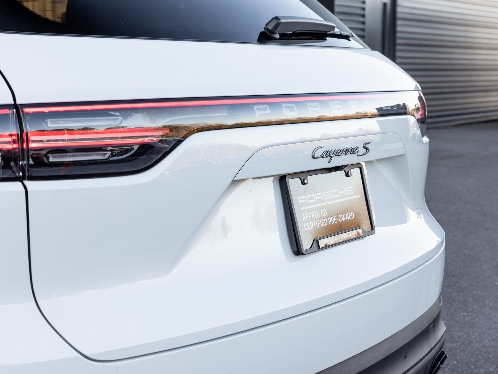 2023 Porsche Cayenne Cayenne S Platinum Edition (MY23)