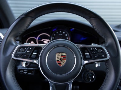 2023 Porsche Cayenne Cayenne S Platinum Edition (MY23)