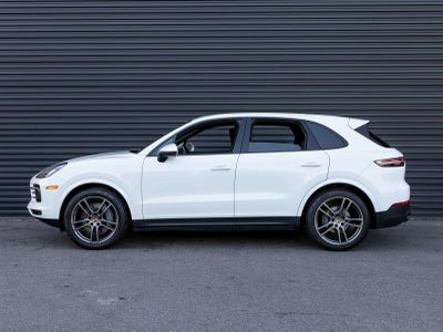 2023 Porsche Cayenne Cayenne S Platinum Edition (MY23)