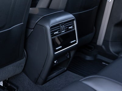 2023 Porsche Cayenne Cayenne S Platinum Edition (MY23)