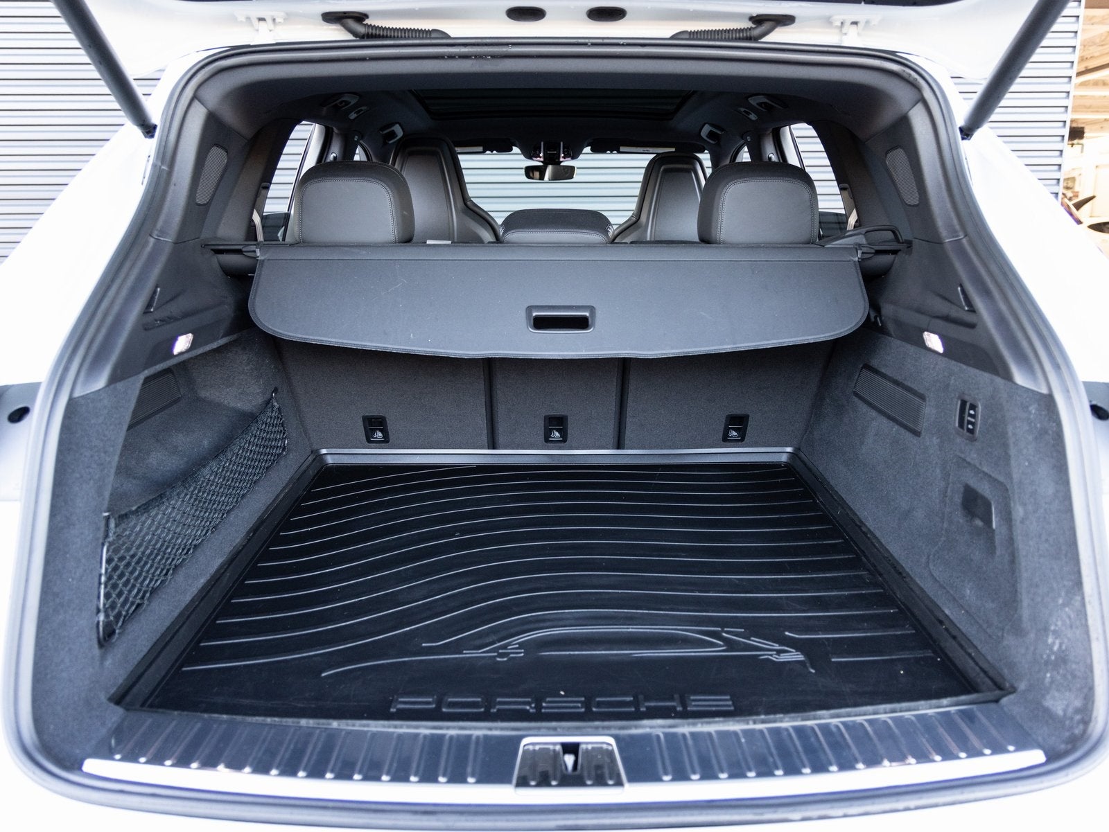 2023 Porsche Cayenne Cayenne S Platinum Edition (MY23)