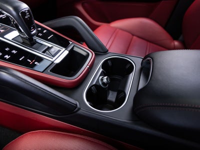 2023 Porsche Cayenne S Platinum Edition