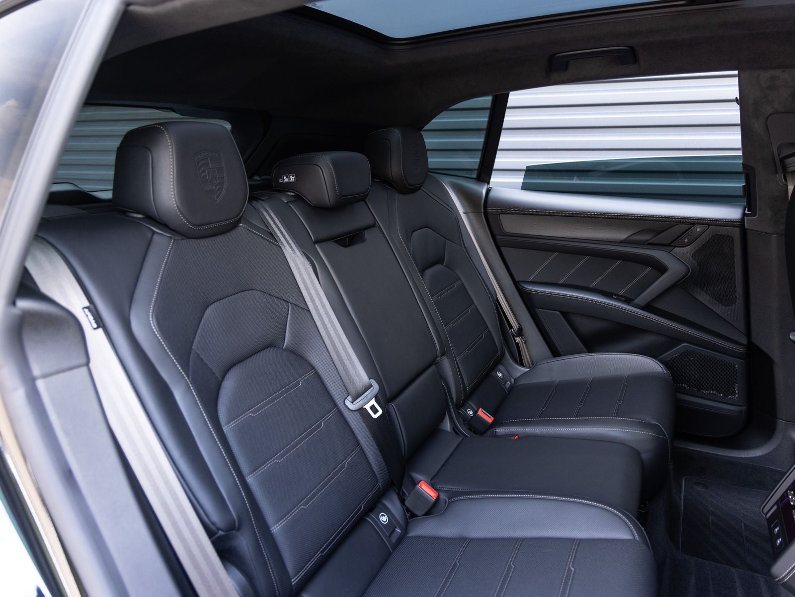 2026 Porsche Cayenne Cayenne Turbo Electric