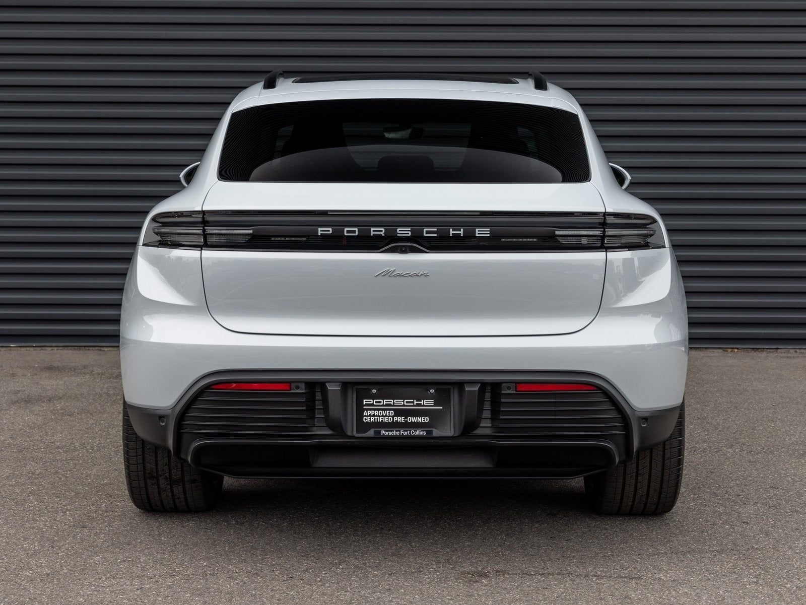 2025 Porsche Macan Macan Electric