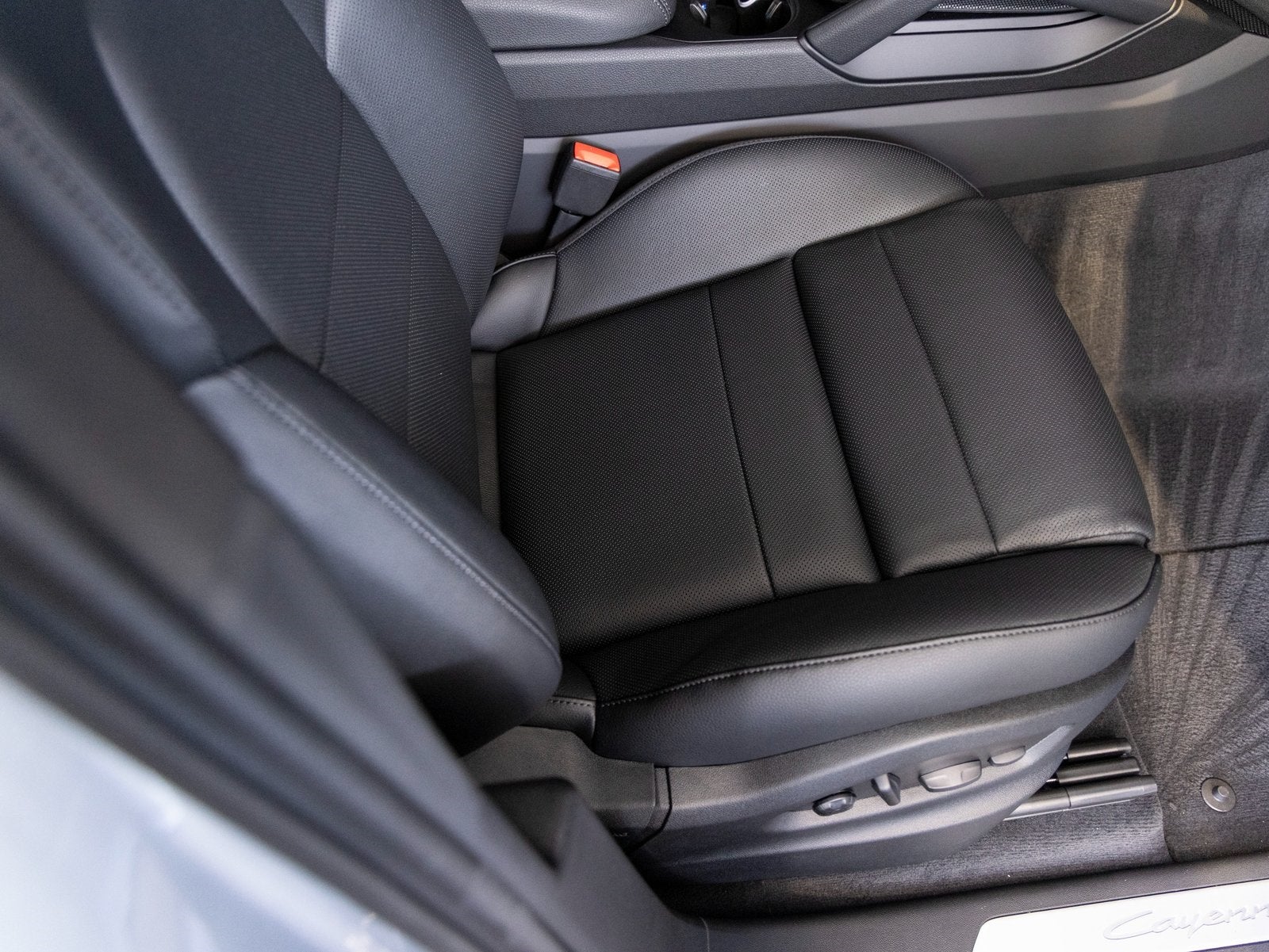 2025 Porsche Cayenne Cayenne E-Hybrid