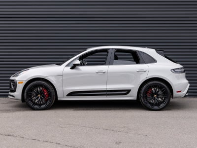 2026 Porsche Macan Macan GTS