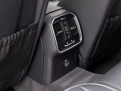 2026 Porsche Macan Macan GTS