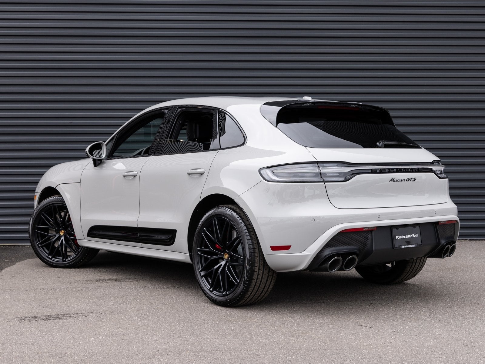 2026 Porsche Macan Macan GTS