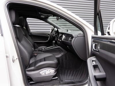 2026 Porsche Macan Macan GTS