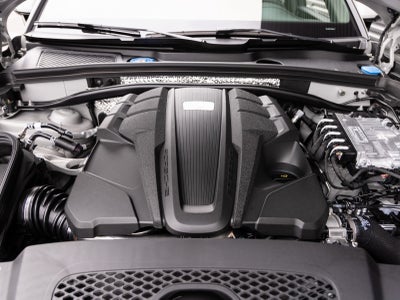 2026 Porsche Macan Macan GTS