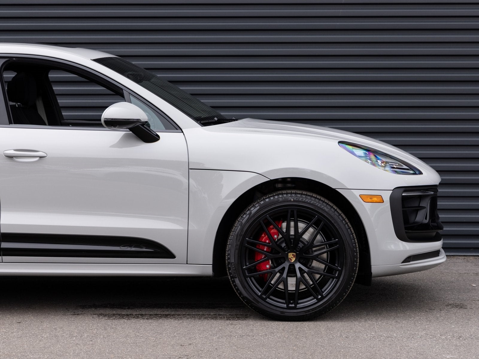 2026 Porsche Macan Macan GTS