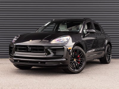2026 Porsche Macan Macan GTS