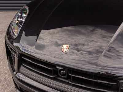 2026 Porsche Macan Macan GTS